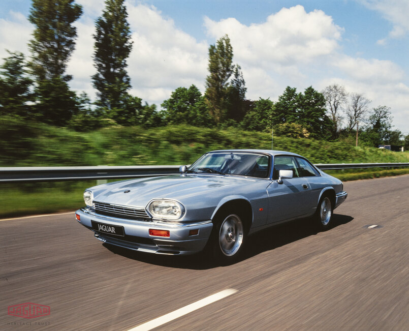 1994MY XJS 6.0 Coupe  6.0 Convertible T216 1 0007