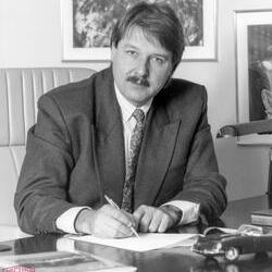 1984 Geoff Lawson  001A