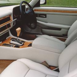 1993.5MY XJS Insignia Interior T210-003